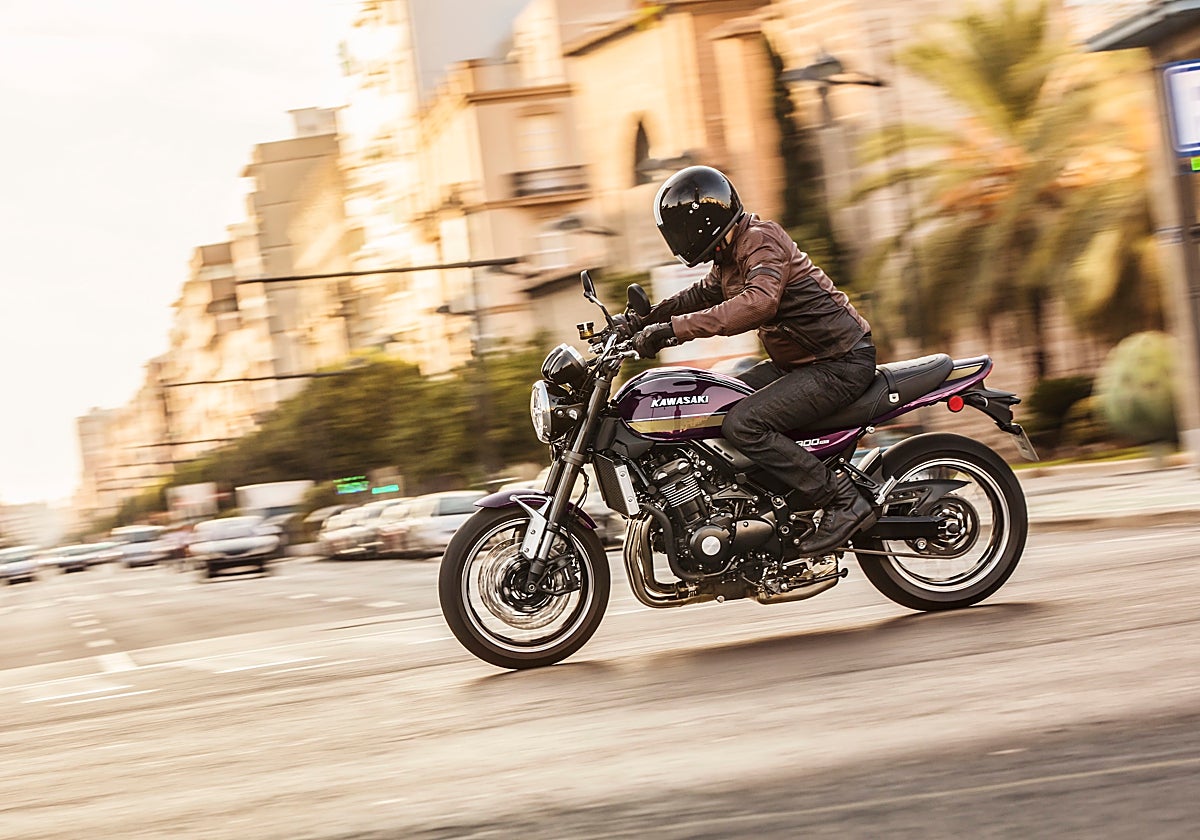 Kawasaki Z900 RS 2026