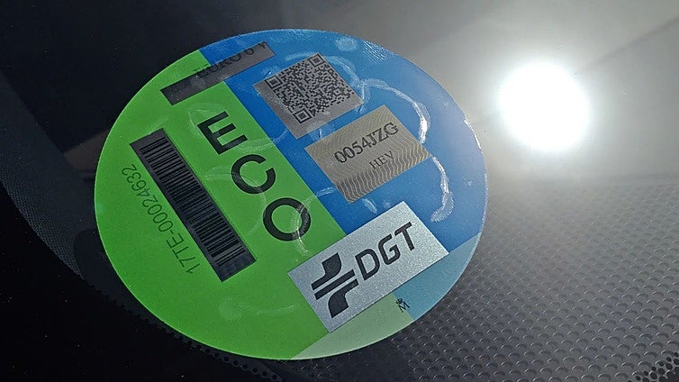 El Gobierno no cambiará las etiquetas de emisiones, de momento