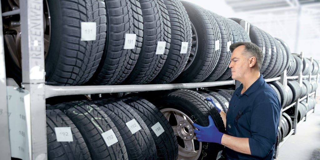 La guía definitiva: Te ayudamos a decidir entre neumáticos de verano, invierno o todo tiempo