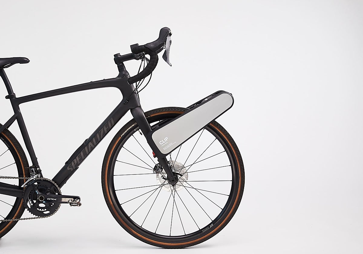 Portátil, ultraligero y compacto se puede cargar en una hora, proporciona una velocidad de hasta 24 km/h y 20 km de autonomía