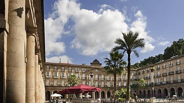 Diez vuelos baratos desde Sevilla para volar en el mes de agosto