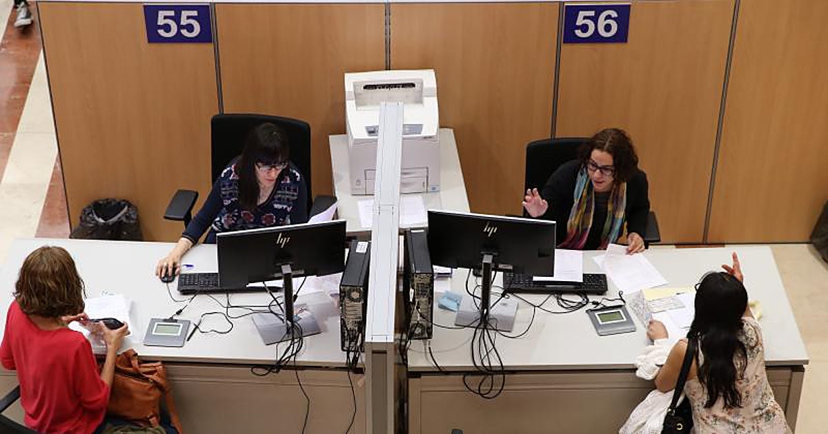 Hacienda eleva su oferta de subida de sueldo a los funcionarios hasta el 9,5% en tres años