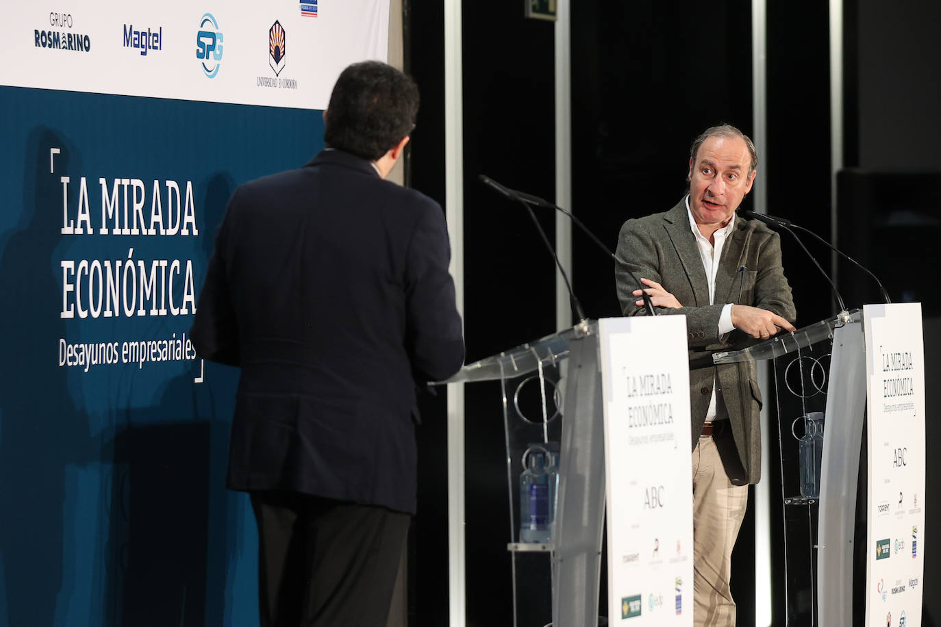 La conferencia del director general de Unieléctrica en la &#039;Mirada Económica&#039;, en imágenes
