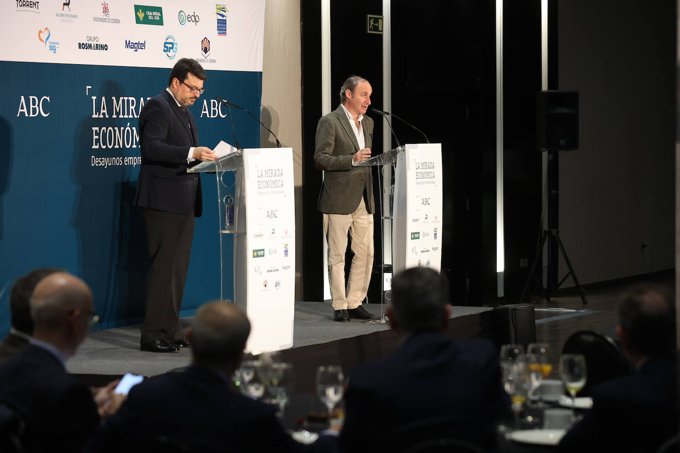 La conferencia del director general de Unieléctrica en la &#039;Mirada Económica&#039;, en imágenes