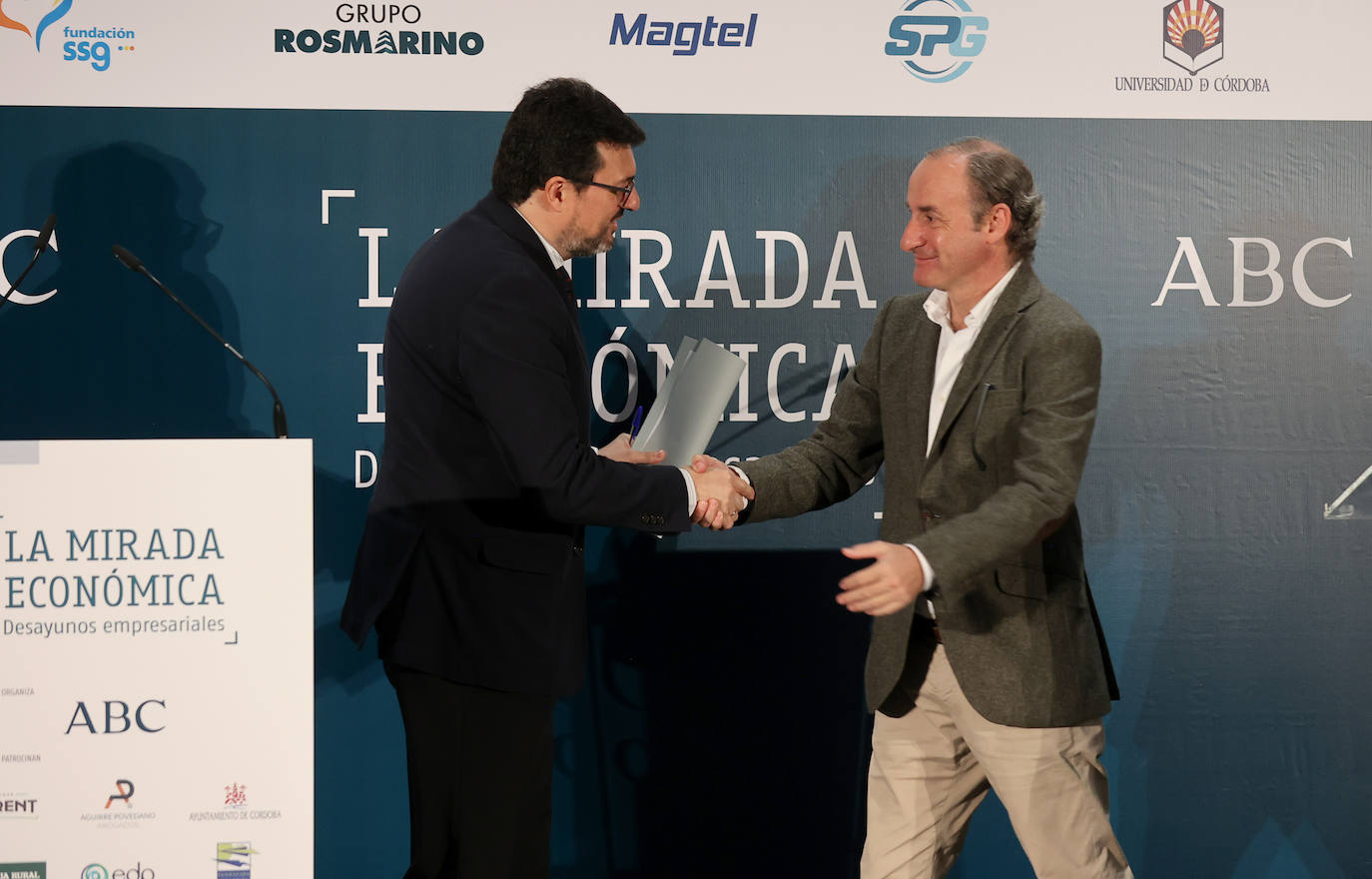 La conferencia del director general de Unieléctrica en la &#039;Mirada Económica&#039;, en imágenes