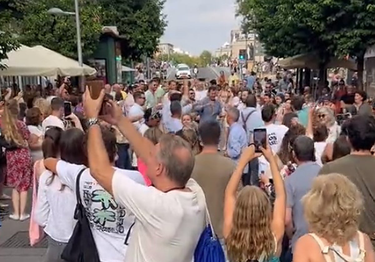 Concentración en medio de la calle San Jacinto