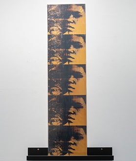 Imagen secundaria 2 - en las imágenes, distintas panorámicas de 'La mulata y sus máscaras' en la galería Isabel Hurley de Málaga