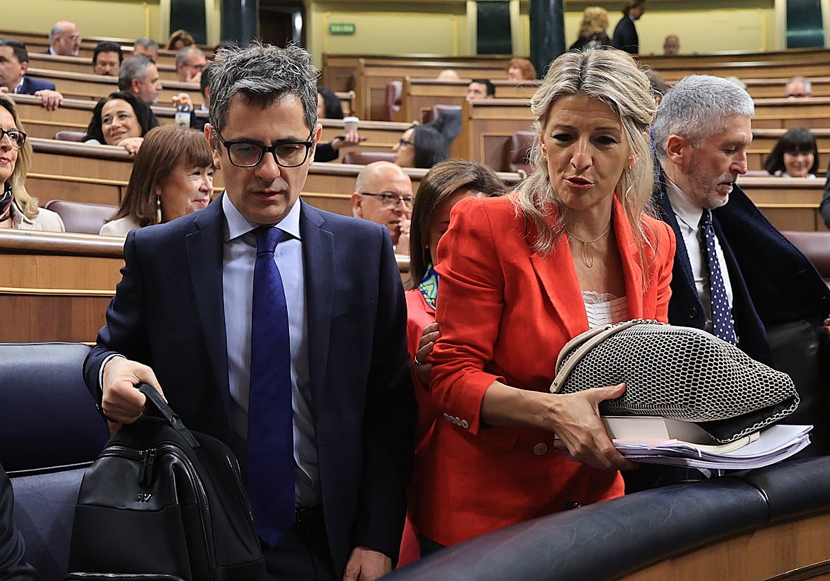 Félix Bolaños y Yolanda Díaz, en el Congreso el pasado 10 de abril