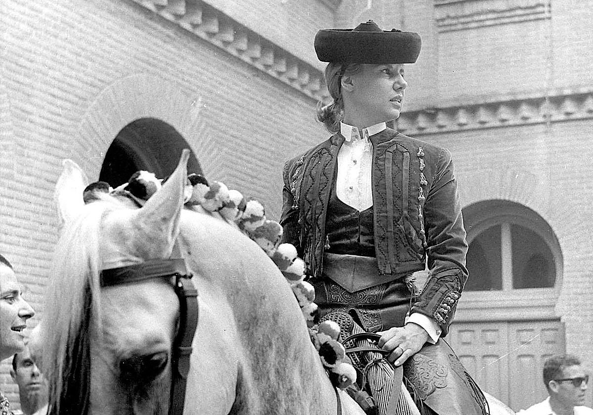 Cayetana, una punki con pinacoteca