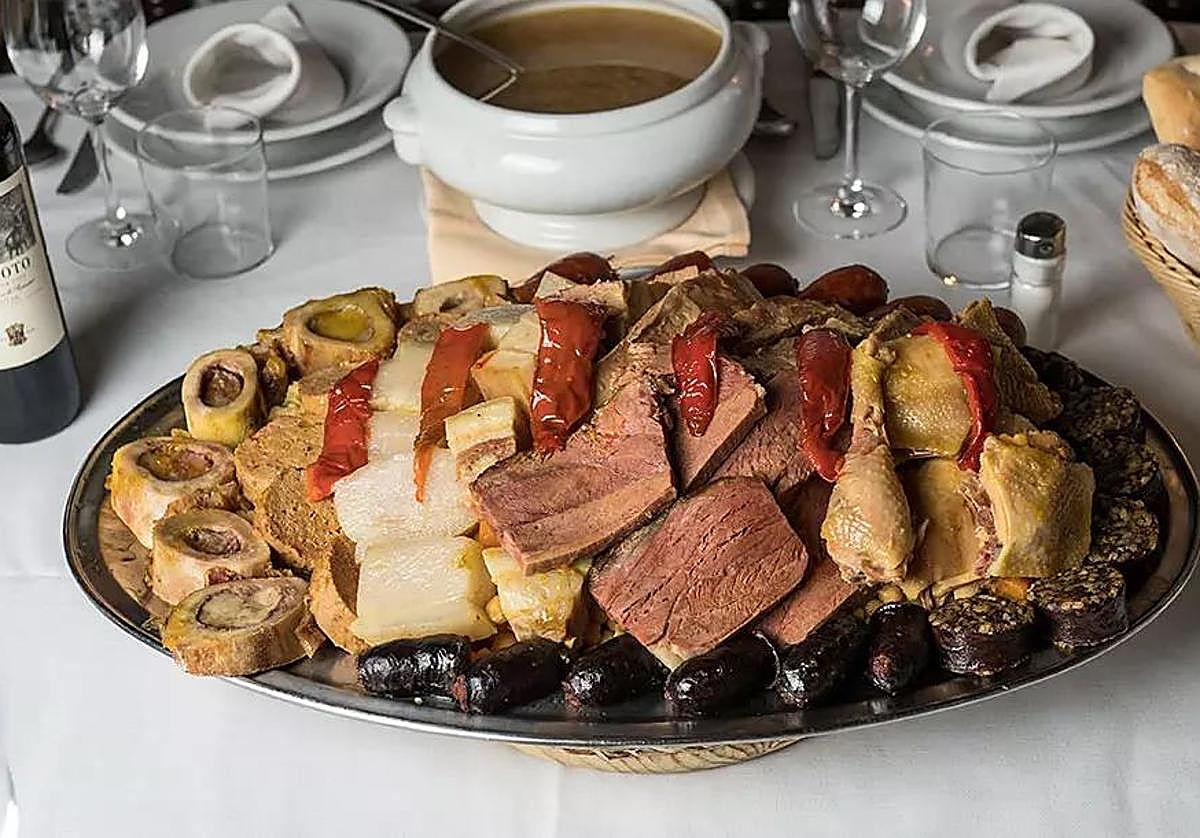 El restaurante de Madrid para comer el cocido al que van famosos como Florentino Pérez o Raphael: cuál es y precio por persona