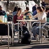 Un experto en comunicación explica lo que nunca tienes que hacer en una conversación: «Es horrible»