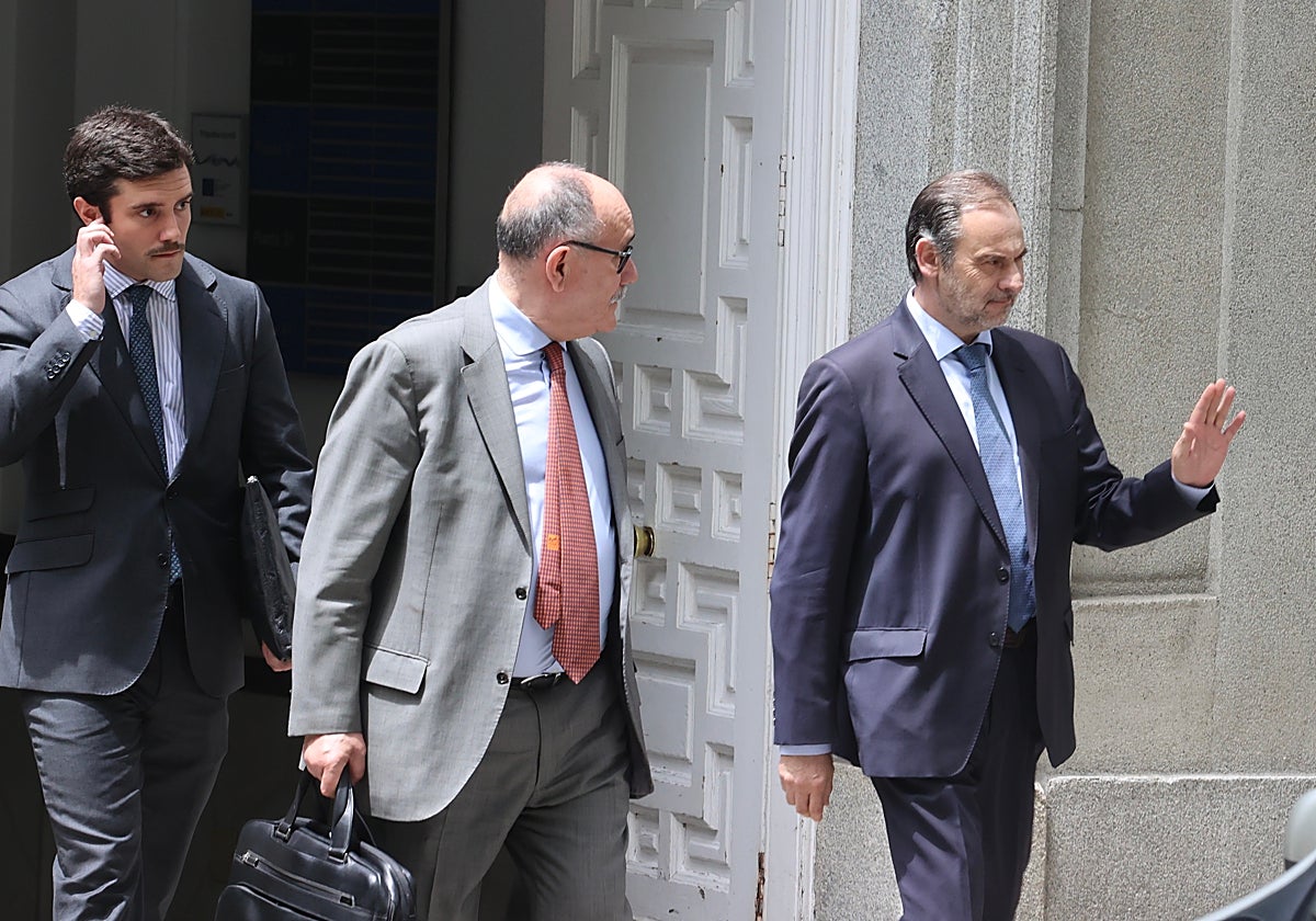 José Luis Ábalos abandona el Tribunal Supremo