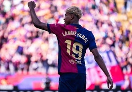 Lamine Yamal escoge a su once histórico de jugadores del Barça antes de su 18 cumpleaños y deja fuera a dos leyendas