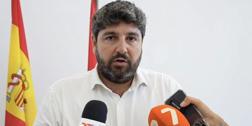 López Miras pide calma e insiste que los responsables de la agresión en Torre Pacheco «responderán ante la Justicia»