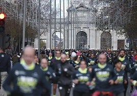 La San Silvestre Vallecana presenta su camiseta oficial para la edición 2025: por primera vez tendrá tres diseños diferentes