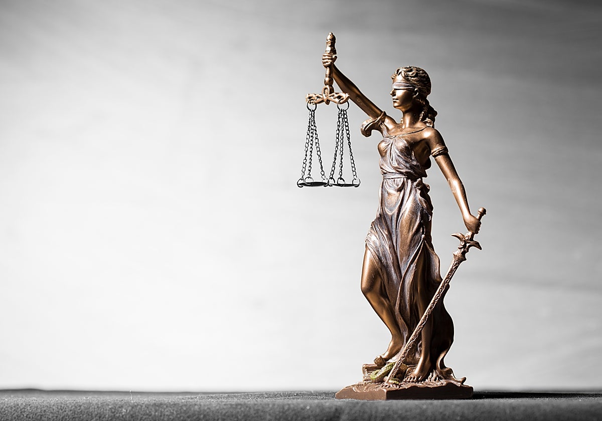 Medalla para el Colegio de Blas Infante y Manuel Clavero