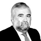 <div class="voc-author__name">César hornero</div>