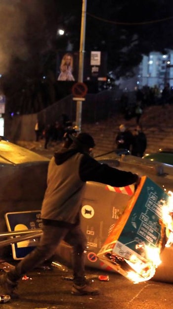 Incidentes en las calles de Barcelona en diciembre de 2019, previos a una protesta de Tsunami Democratic