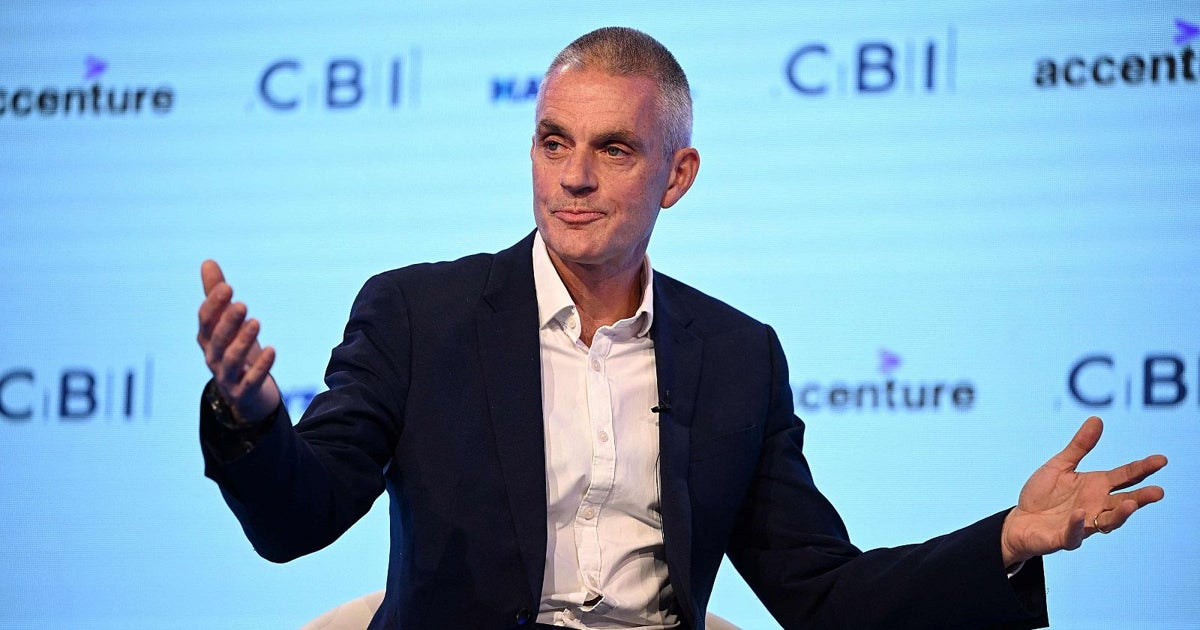 BBC resignations follow Trump edit