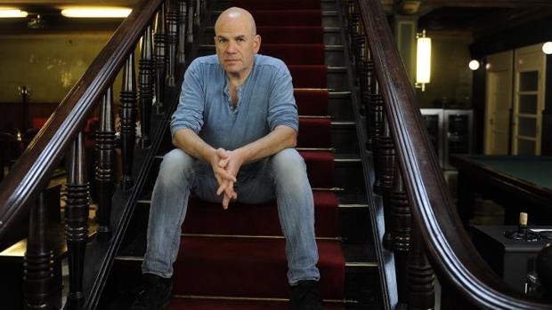 HBO despide a David Simon, creador de 'The Wire', por unirse a la huelga de guionistas