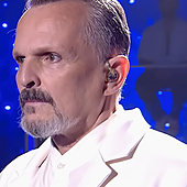 Así fue la primera actuación de Miguel Bosé tras recuperar la voz