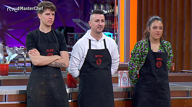 Álex, Jotha y Ana, en el programa 23 de 'Masterchef 11'