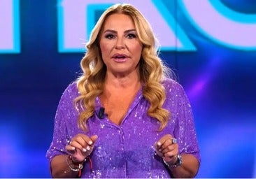 Reencuentros emotivos sin guion ni conocimiento previo de las historias: Telecinco confía sus noches a Cristina Tárrega en 'La vida sin filtros'