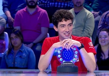 ¿Quién es Fernando Castro? Así es el impresionante currículum de la nueva revelación de 'Pasapalabra'