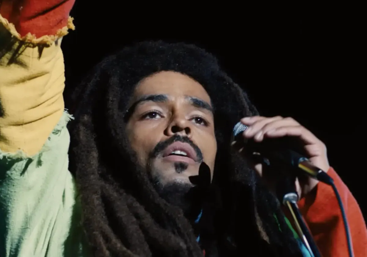 Kingsley Ben-Adir, en el papel de Bob Marley