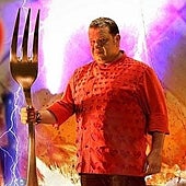 Chicote estalla contra la cocina del Hospital Universitario de Oviedo: «Es una cerdada»