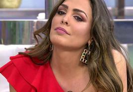 Amor Romeira ataca a un colaborador de 'Fiesta' y todos se vuelven contra ella: «Te has retratado»