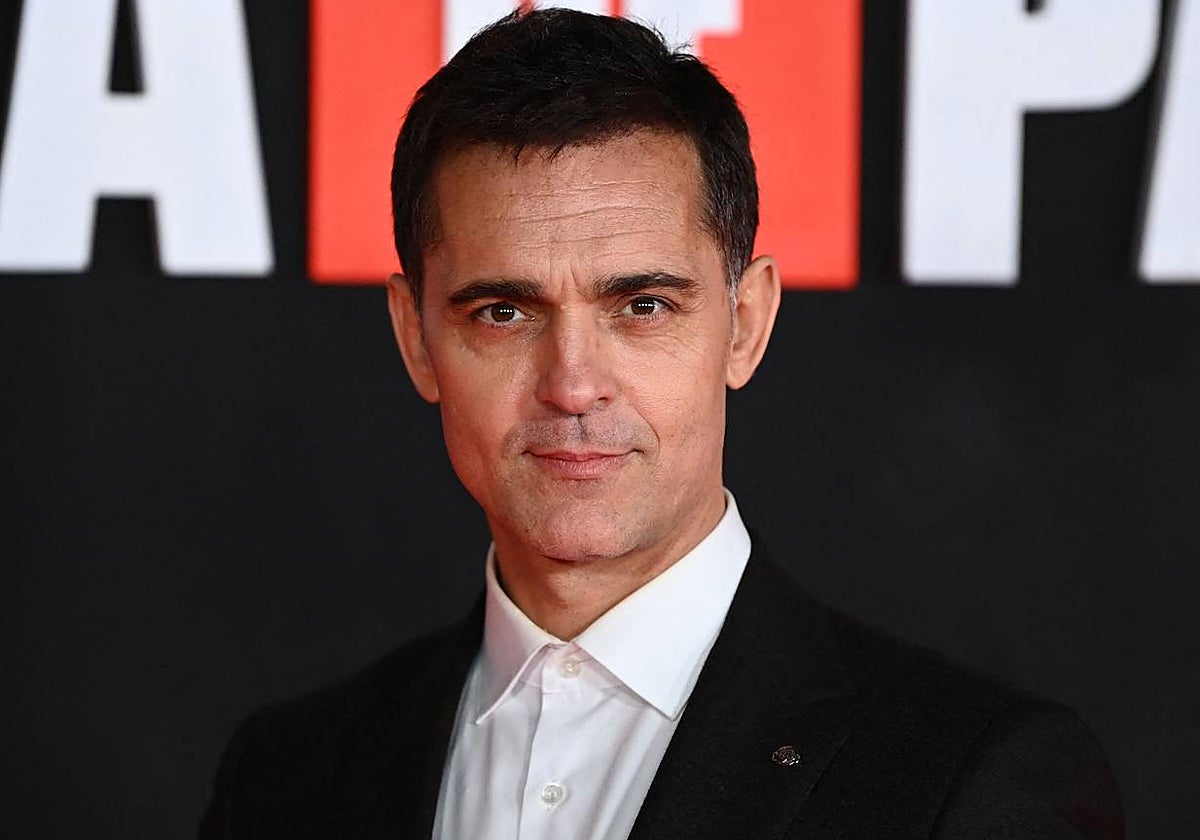 Netflix ha publicado un nuevo teaser donde los espectadores podrán disfrutar de las nuevas imágenes de la serie protagonizada por Pedro Alonso