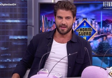 Maxi Iglesias se sincera sobre las puertas que se le han cerrado por su físico: «Nadie se ha llevado un Goya por hacer comedia romántica»