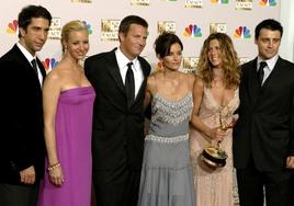 El motivo tras el sorprendente silencio de los protagonistas de 'Friends' sobre la muerte de Matthew Perry