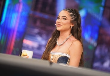 ¿Viven los 'influencers' del cuento? Lola Lolita, la 'tiktoker' que ha sido portada de Forbes, desvela lo peor de las redes sociales