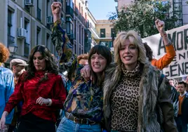 El fenómeno 'Veneno' continúa en 'Vestidas de azul', que ahonda en la historia 'trans' de España