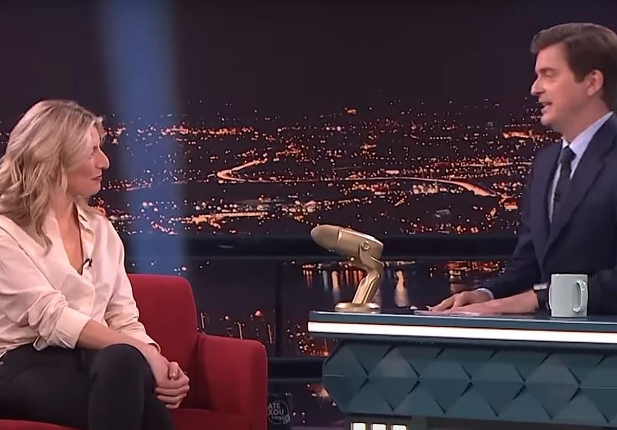 Yolanda Díaz con Marc Giró en el programa 'Late Xou'