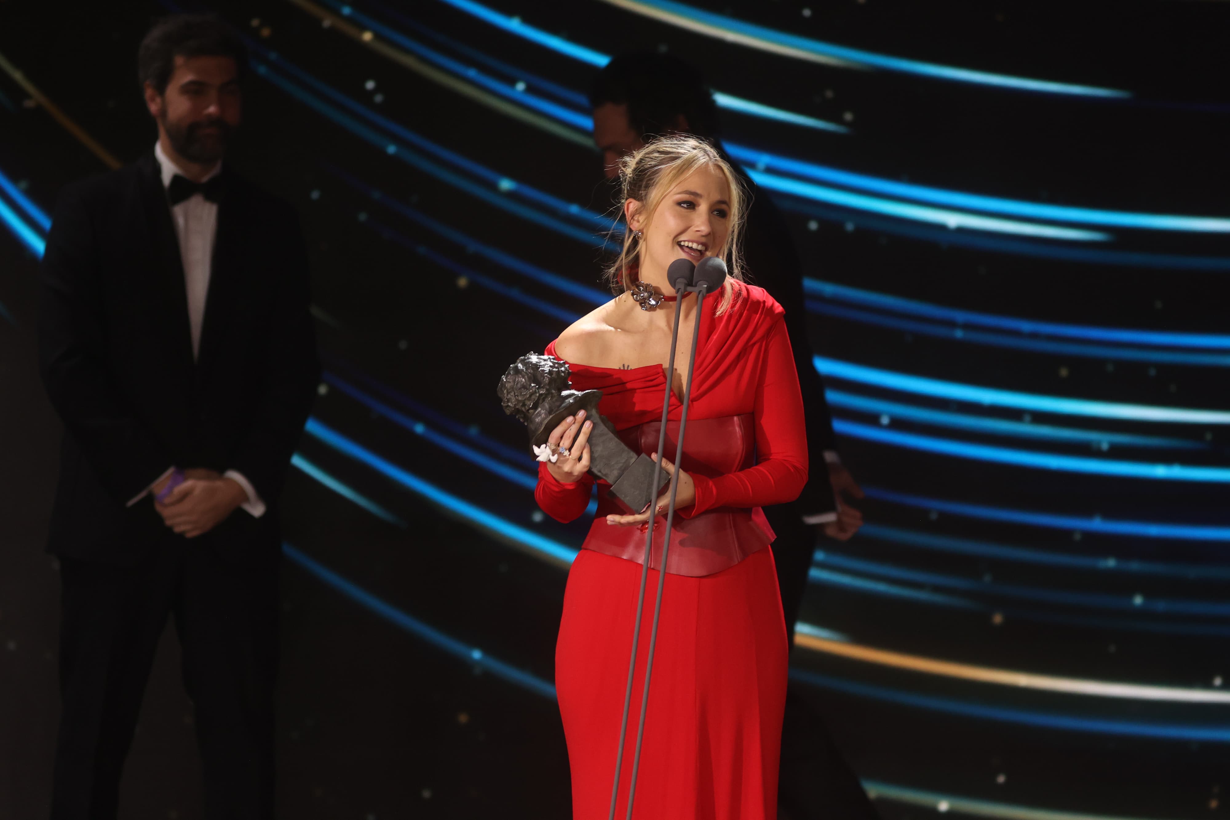 Rigoberta Bandini, con el Goya a Mejor Canción Original por su creación para 'Te estoy amando locamente'. 