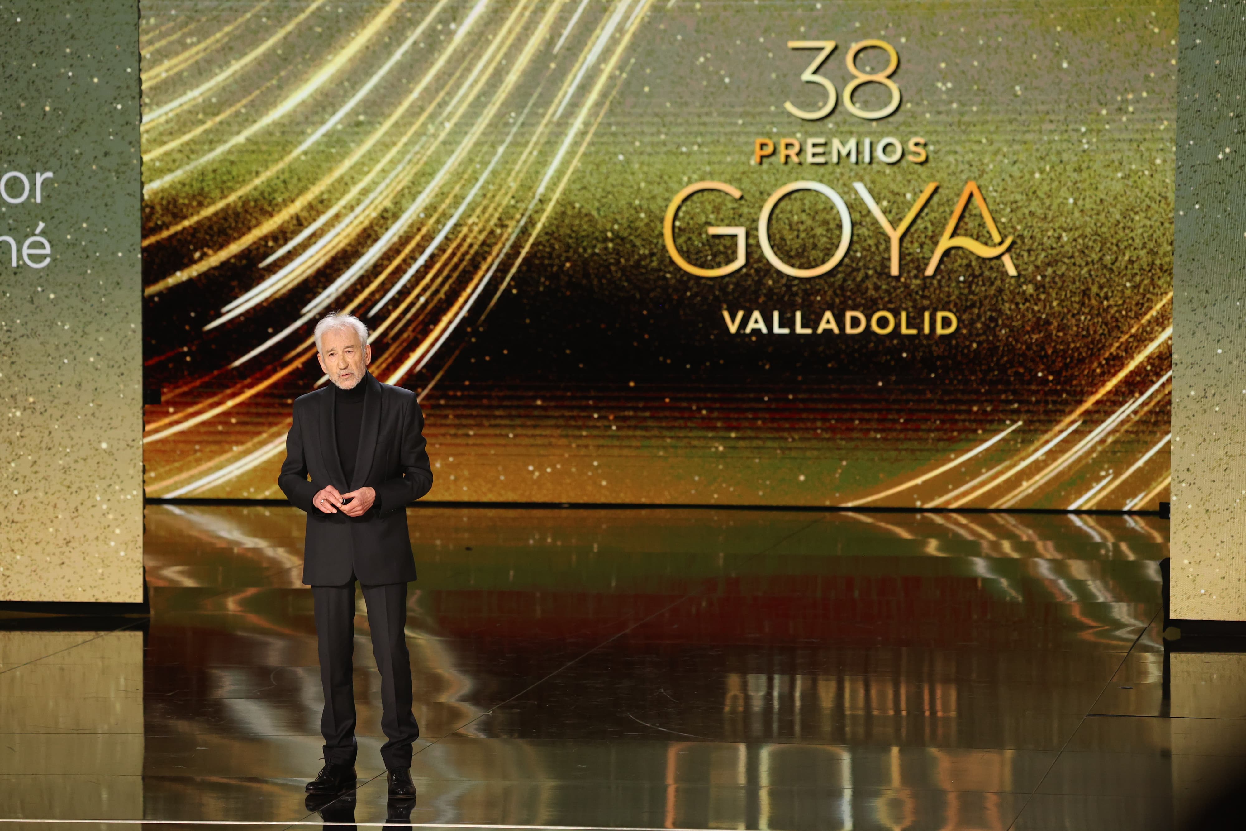 José Sacristán, durante la gala de los Goya, donde homenajeó a Juan Mariné, Goya de Honor 2024.