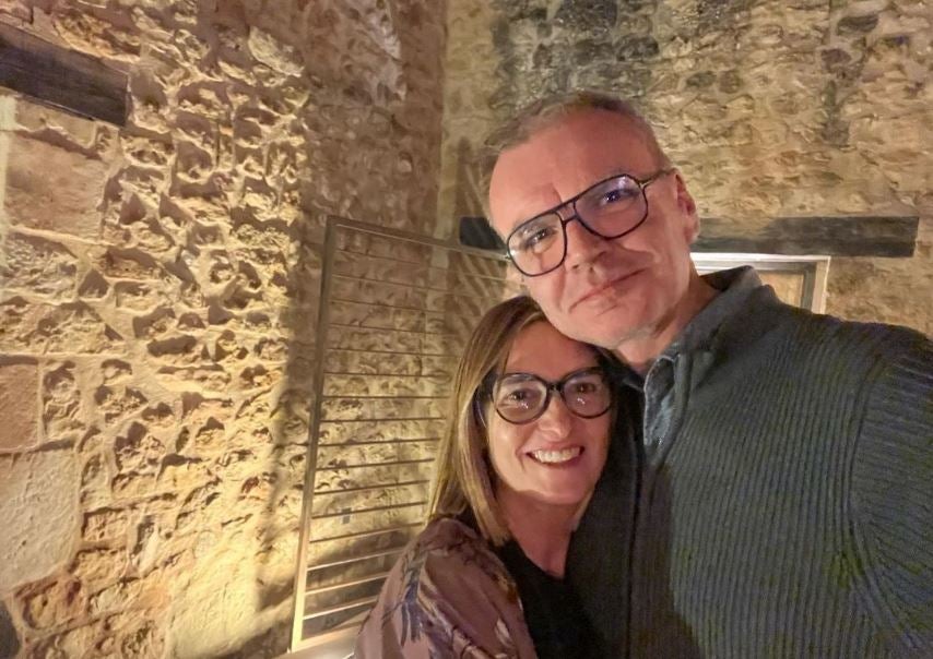 El lado personal de Noemí Galera, directora de 'Operación Triunfo': casada con Arnau Vilà y madre de dos hijos