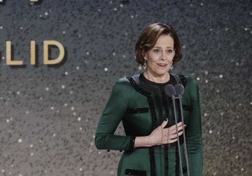 Así consiguió la dobladora de Sigourney Weaver la icónica voz en español de la actriz de Hollywood