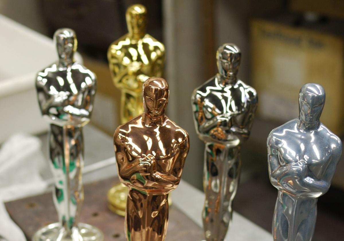 Así es la estatuilla de los Oscar: cuánto mide, pesa y de qué material de la NASA está hecho