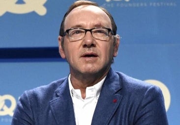 Anulan una sentencia civil en contra de Kevin Spacey por agresión sexual y el caso irá a juicio
