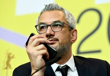 El cineasta Mohammad Rasoulof, condenado a prisión, pide apoyo internacional tras huir de Irán