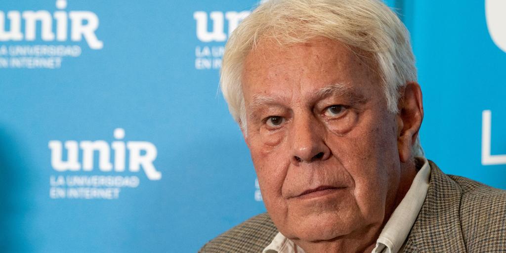 La vida personal de felipe gonzález: un doloroso divorcio, su mujer y el sueldo vitalicio que cobra