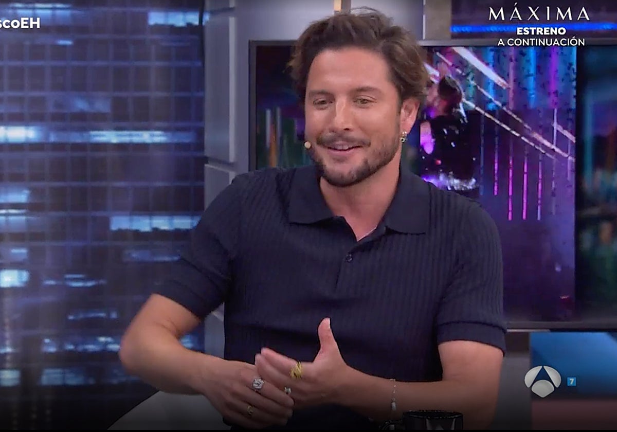 Manuel Carrasco presentando sus nuevos proyectos en 'El Hormiguero'