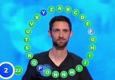 Quién es Javi, el concursante que ha eliminado a Vicky en 'Pasapalabra'