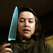 La actriz Kathy Bates anuncia su retirada: una estrella atípica que cuestionó los cánones de Hollywood