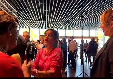 Tenso momento en directo entre el nuevo 'Sálvame' y una reportera de 'TardeAR': «Estoy trabajando»
