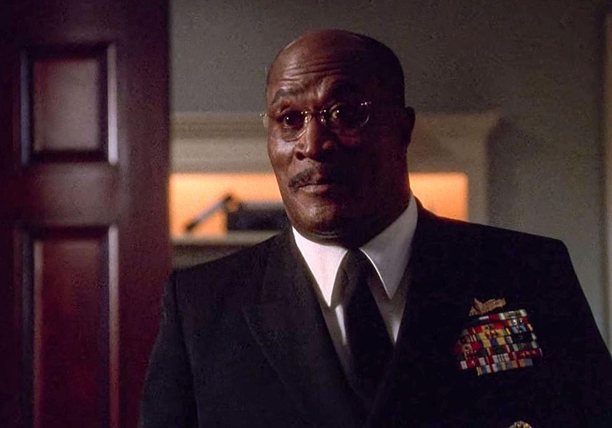 John Amos en 'El ala oeste de la Casa Blanca'